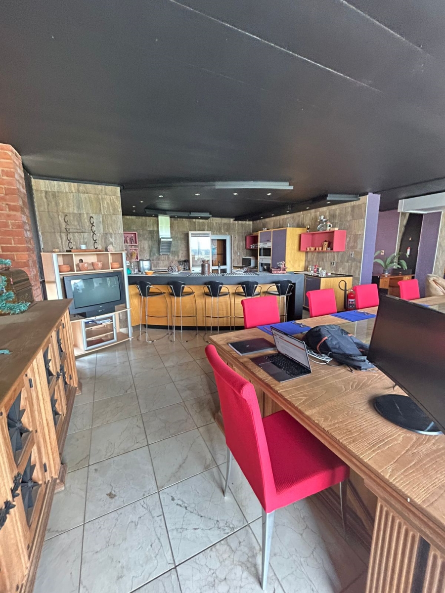 3 Bedroom Property for Sale in Kosmos North West